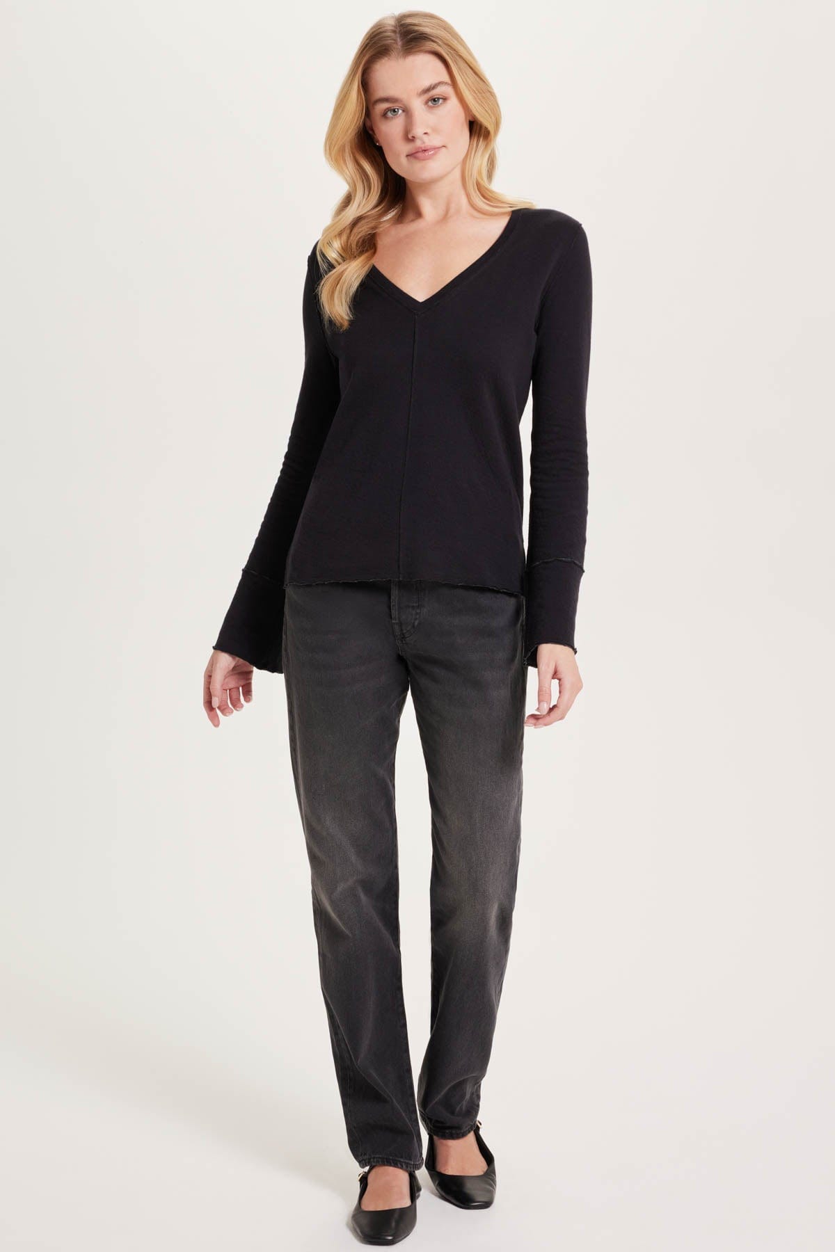 Stella V Neck Pullover