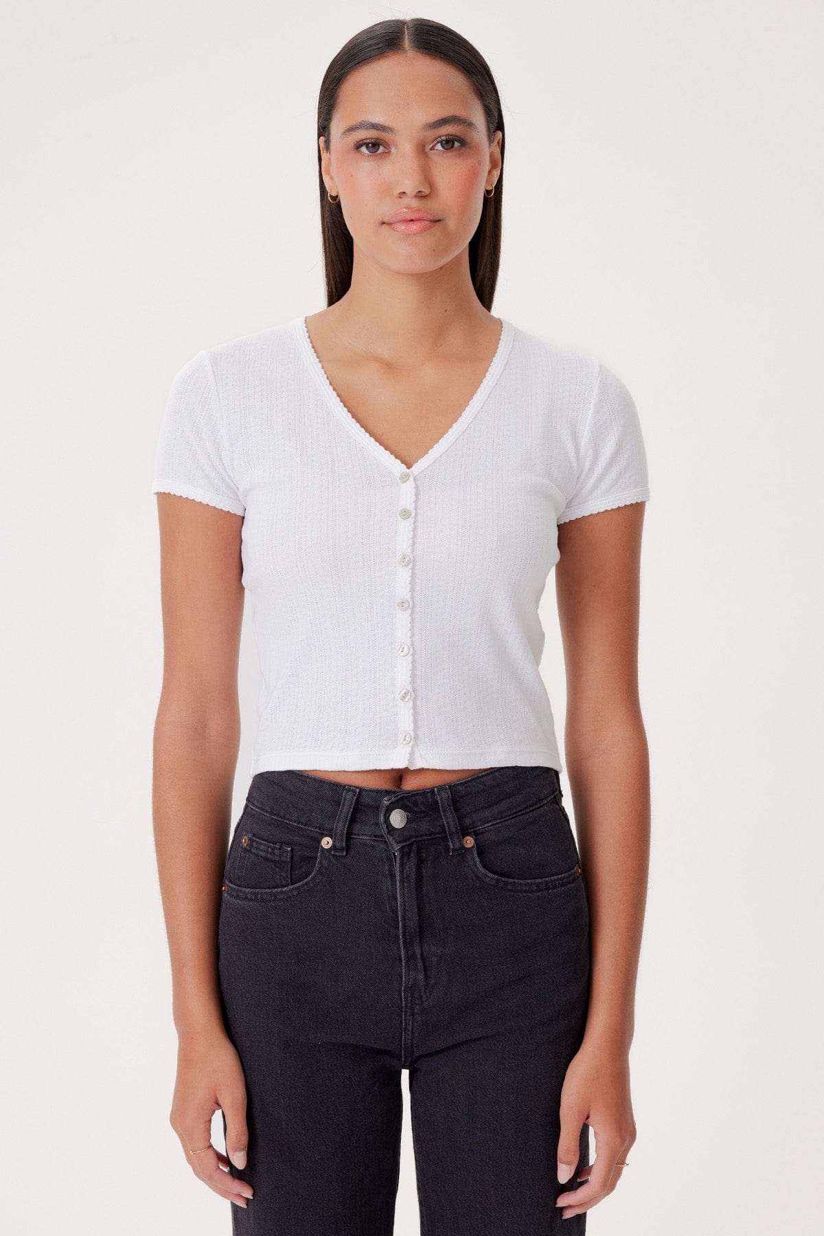 Goldie LeWinter TEES XS / White Ellie Cropped Cardigan