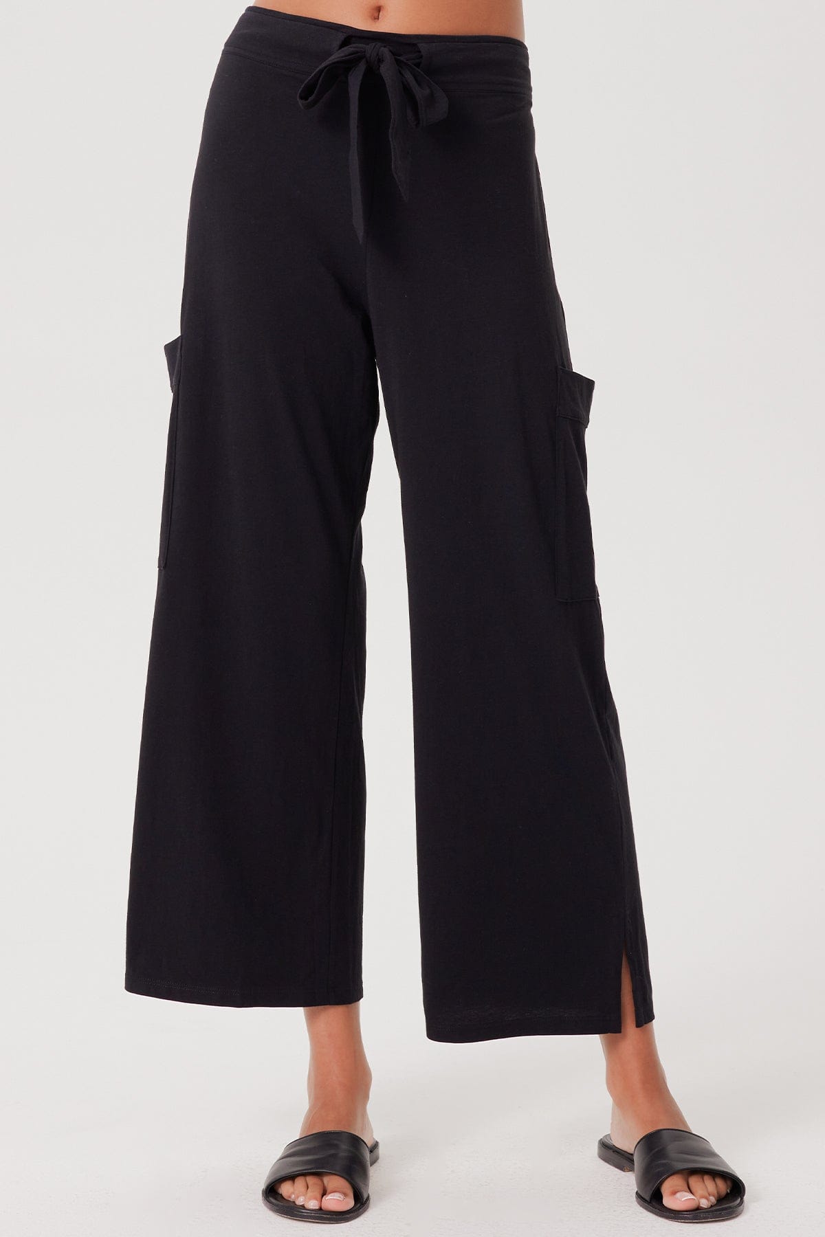 Goldie LeWinter XS / Black Organic Easy Cargo Pant